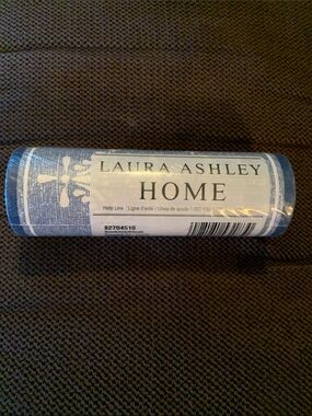 Laura Ashley Home 5” Wallpaper Border
1 unopened roll: 5 yds.